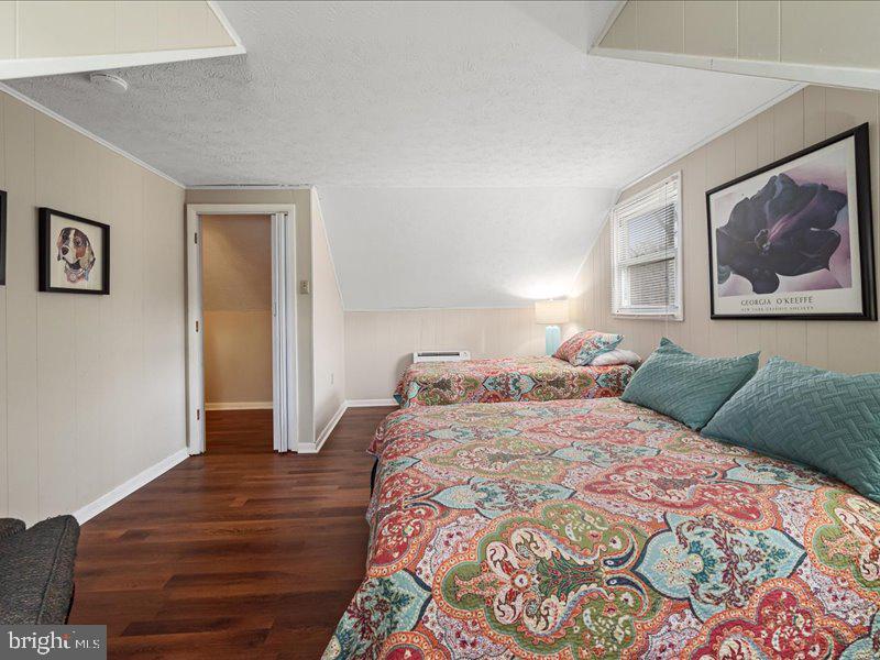 229 Forest View Road Edinburg, VA 22824 - Photo 26 of 53 Upper Level Bedroom 3