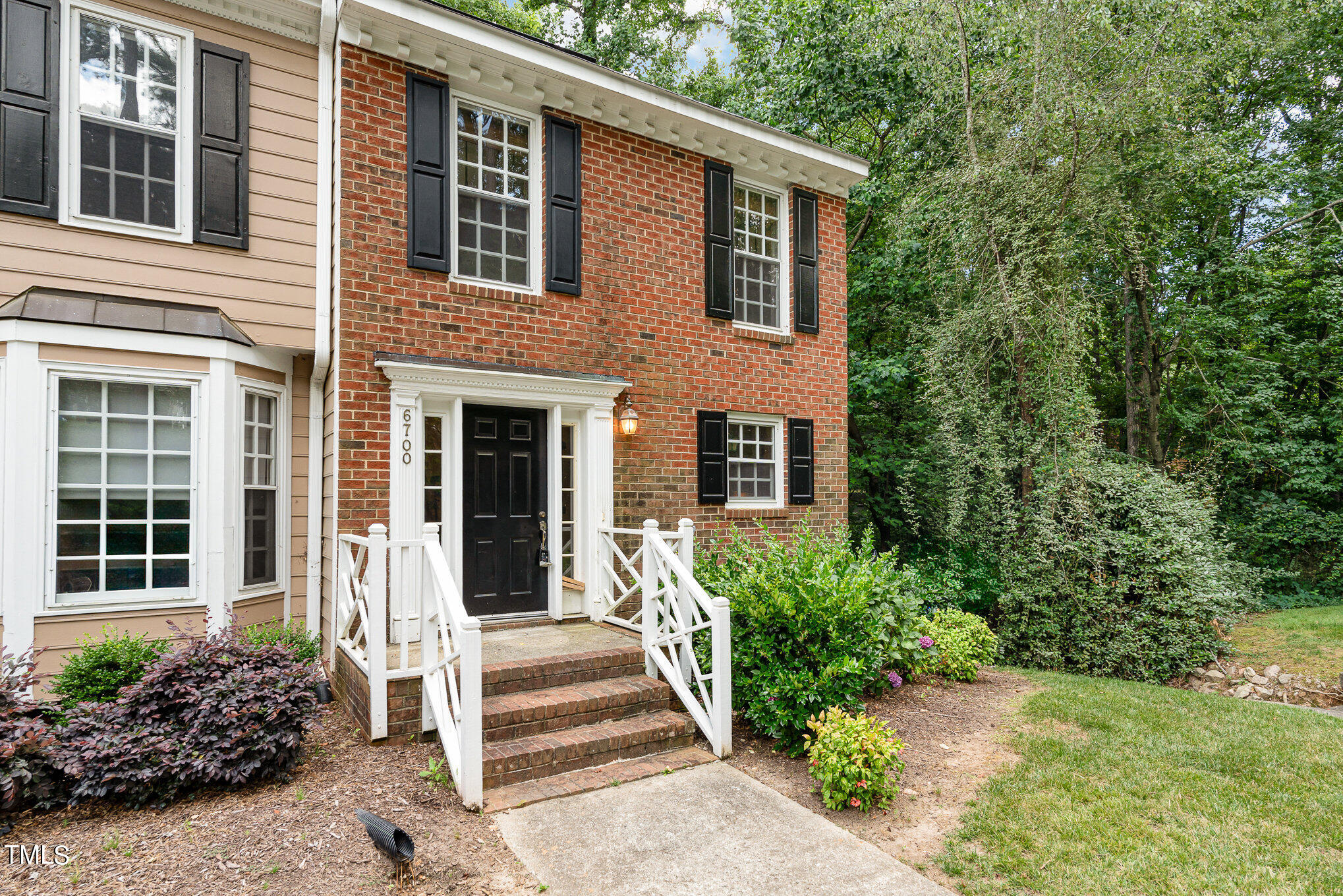 6700 Queen Annes Drive Raleigh, NC 27613 - Photo 1 of 28 front view of a house