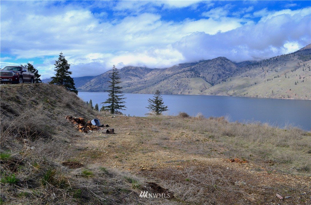 19557 South Lakeshore Road Chelan, WA 98816 - Photo 8 of 19 Gallery Image 8