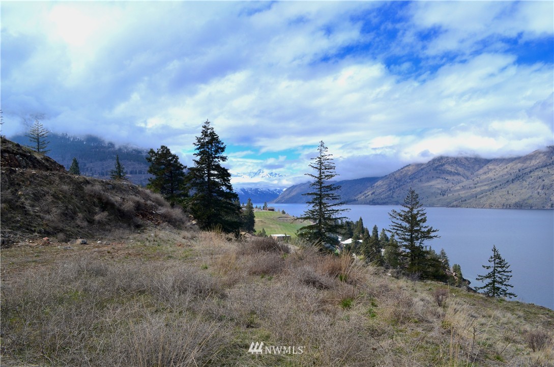 19557 South Lakeshore Road Chelan, WA 98816 - Photo 9 of 19 Gallery Image 9
