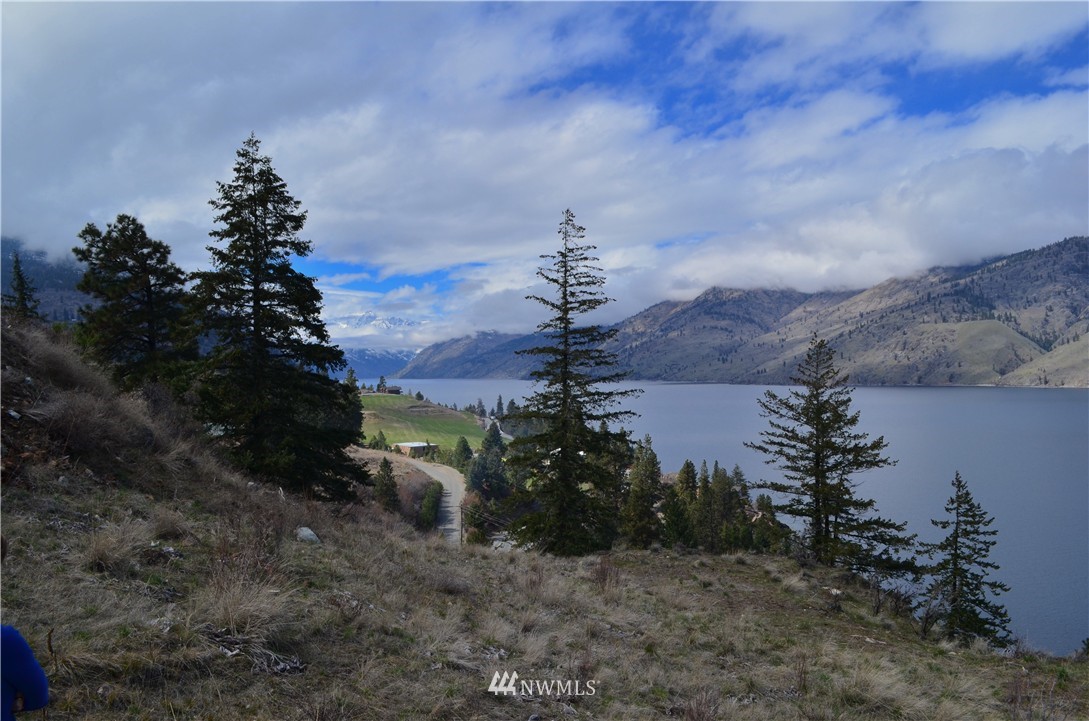 19557 South Lakeshore Road Chelan, WA 98816 - Photo 10 of 19 Gallery Image 10