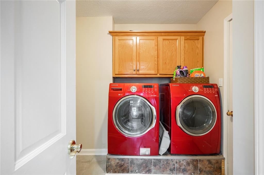 4016 West Petty Road Muncie, IN 47304 - Photo 15 of 26 Gallery Image 15