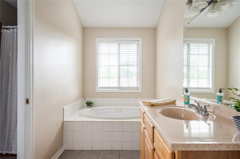 4016 West Petty Road Muncie, IN 47304 - Photo 19 of 26 Gallery Image 19