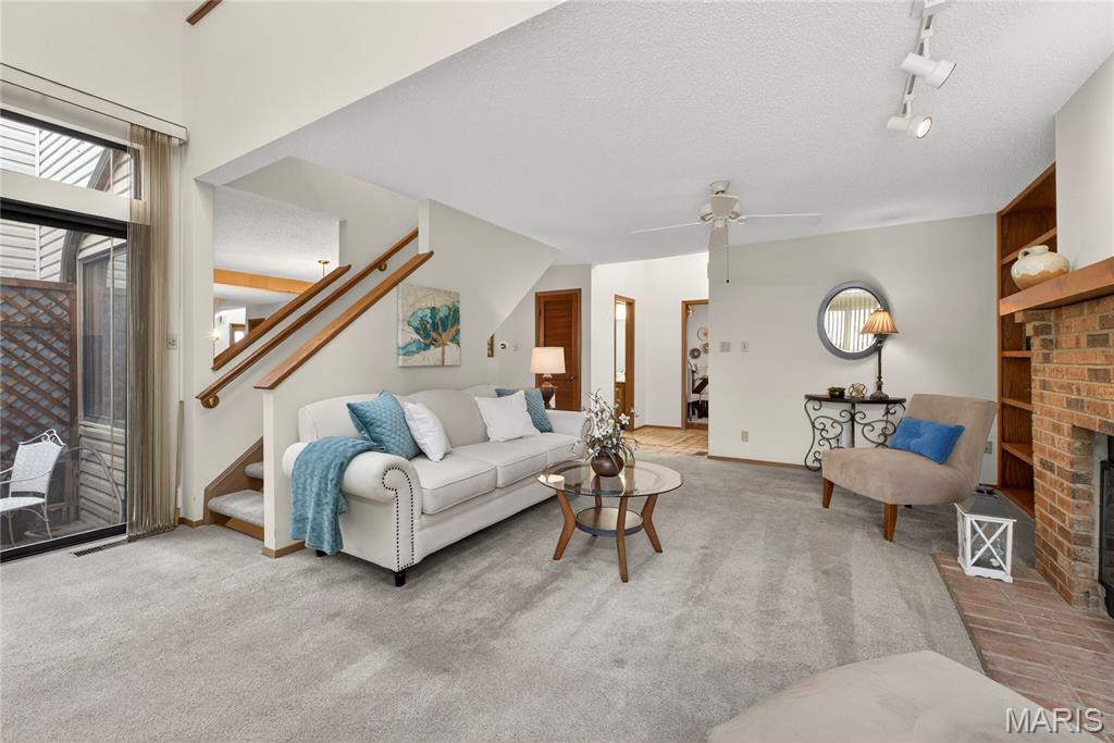 11523 Sandy View Drive St. Louis, MO 63146 - Photo 15 of 60