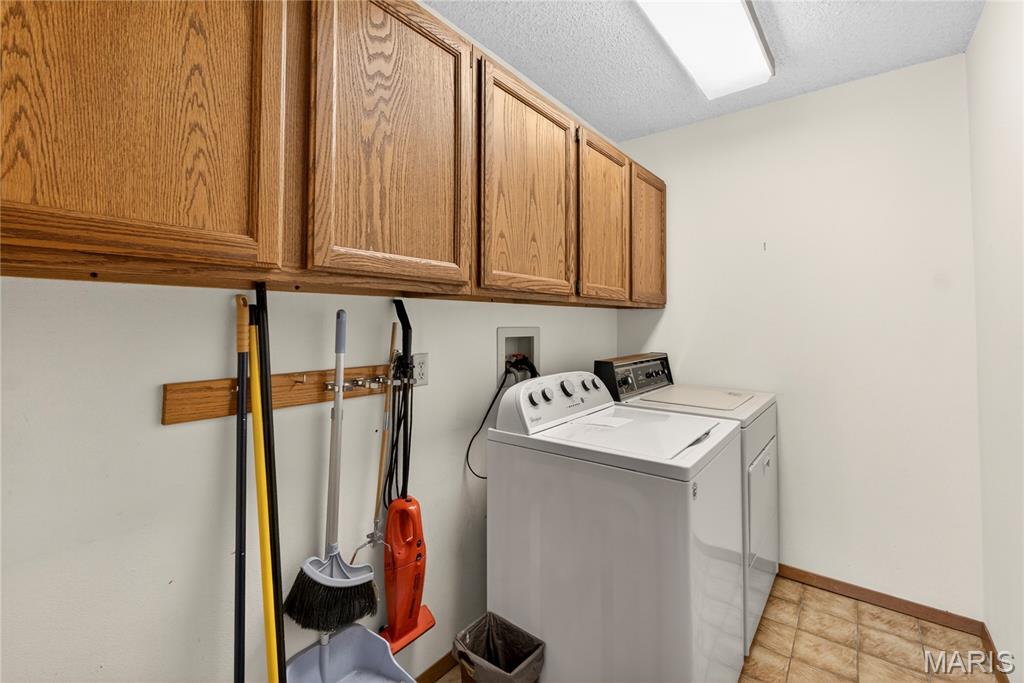 11523 Sandy View Drive St. Louis, MO 63146 - Photo 28 of 60