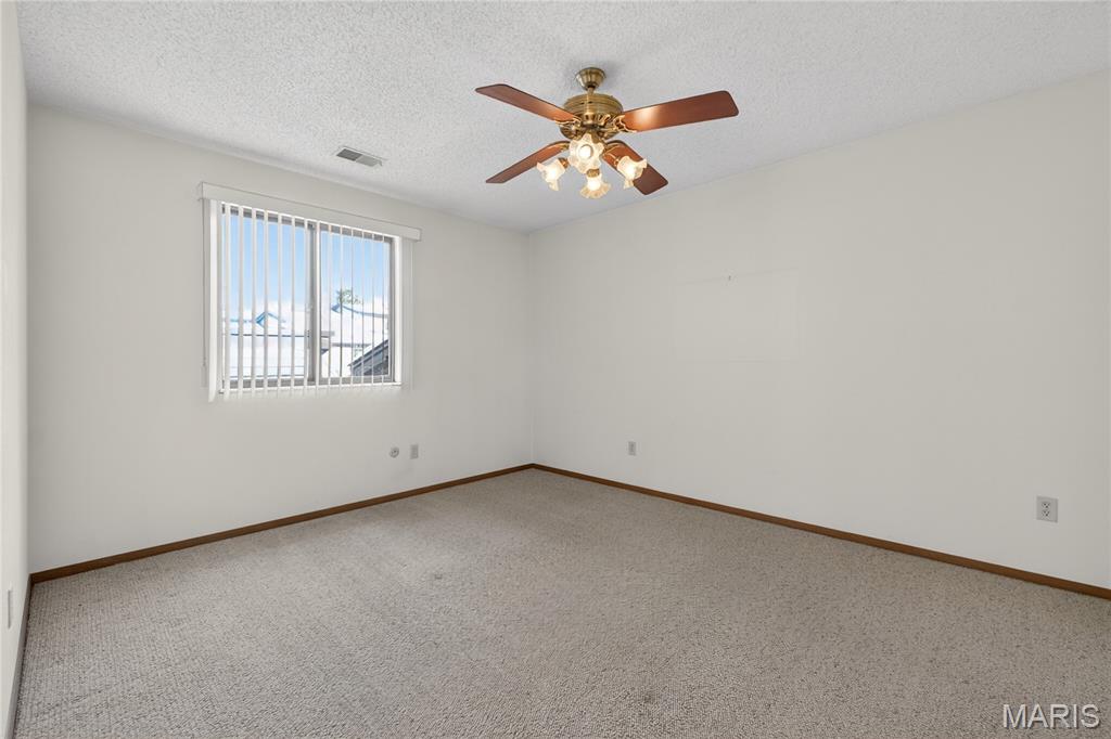 11523 Sandy View Drive St. Louis, MO 63146 - Photo 40 of 60