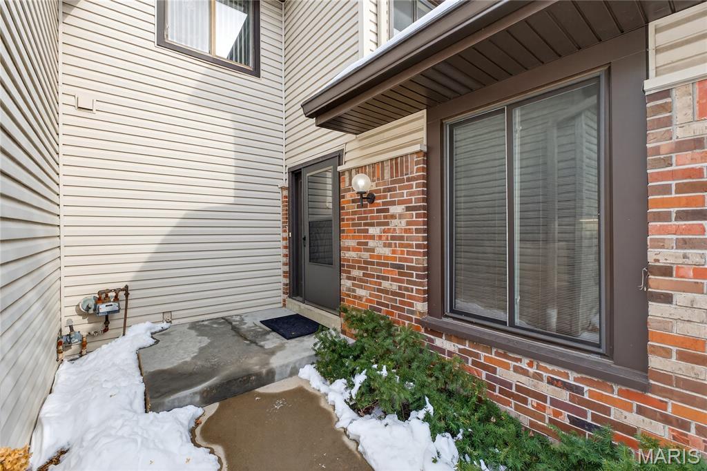 11523 Sandy View Drive St. Louis, MO 63146 - Photo 4 of 60