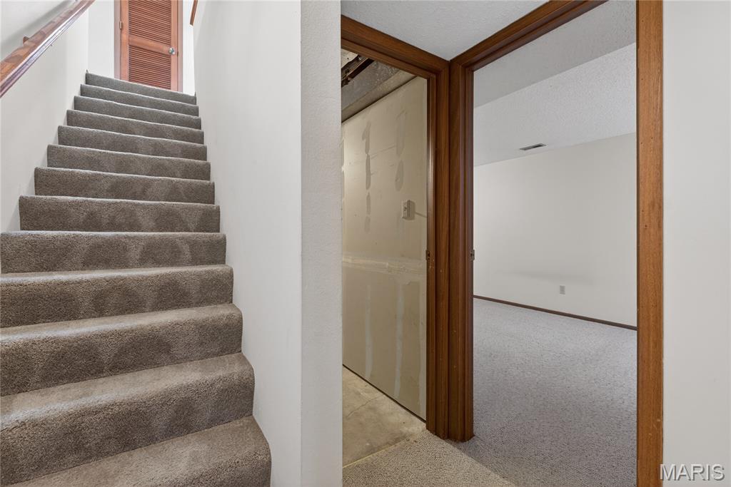 11523 Sandy View Drive St. Louis, MO 63146 - Photo 50 of 60