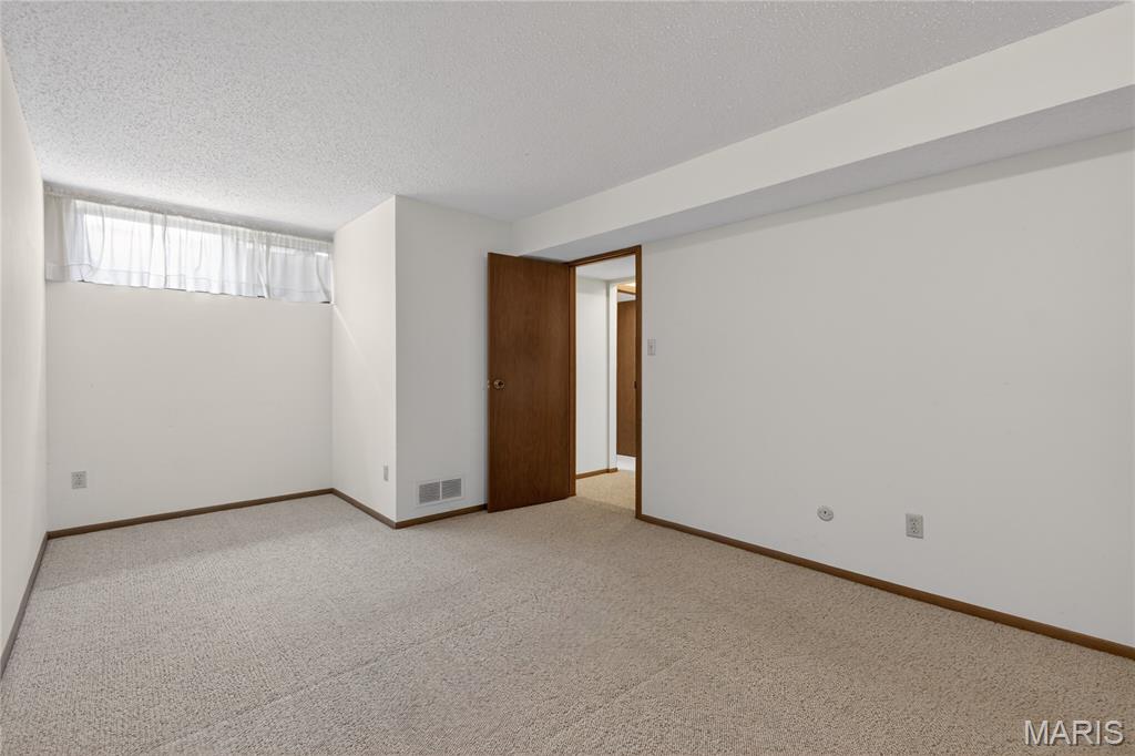 11523 Sandy View Drive St. Louis, MO 63146 - Photo 53 of 60