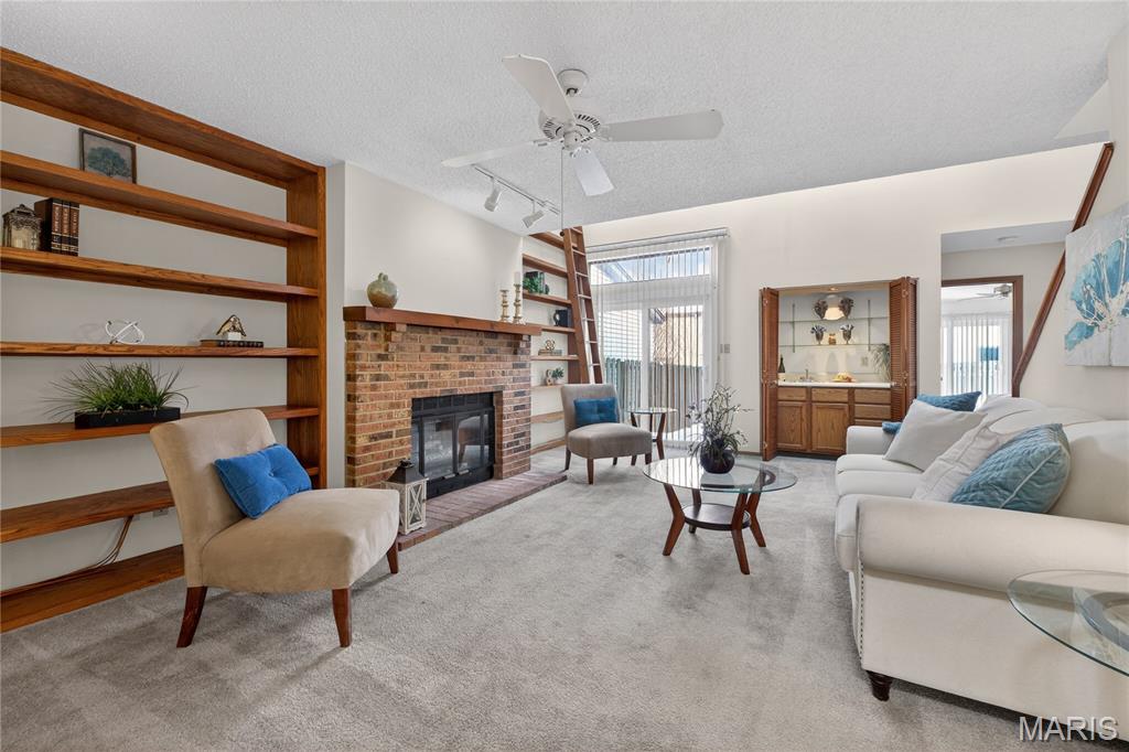 11523 Sandy View Drive St. Louis, MO 63146 - Photo 8 of 60