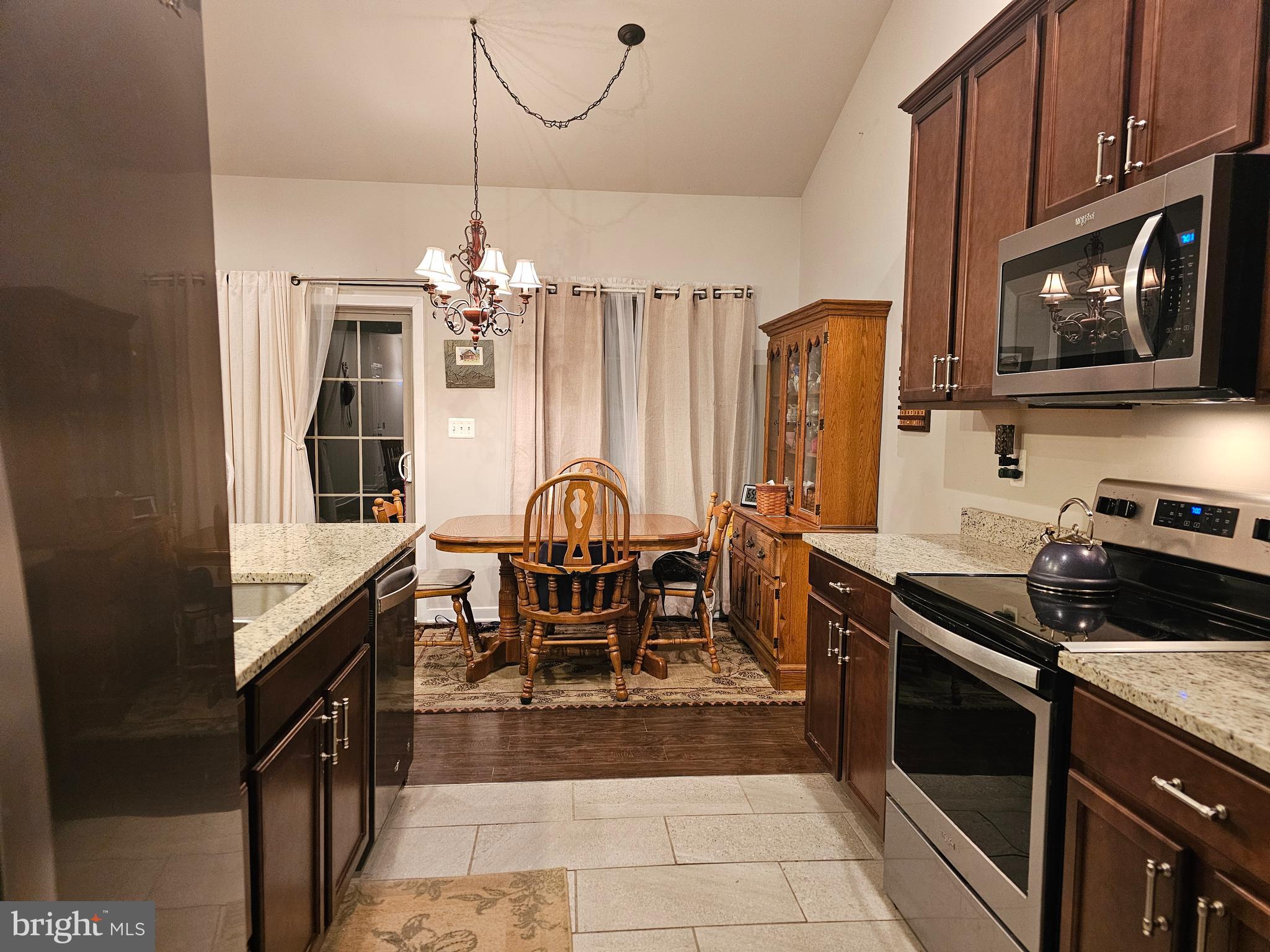 91 Old Mill Road Waynesboro, PA 17268 - Photo 4 of 18 Gallery Image 4