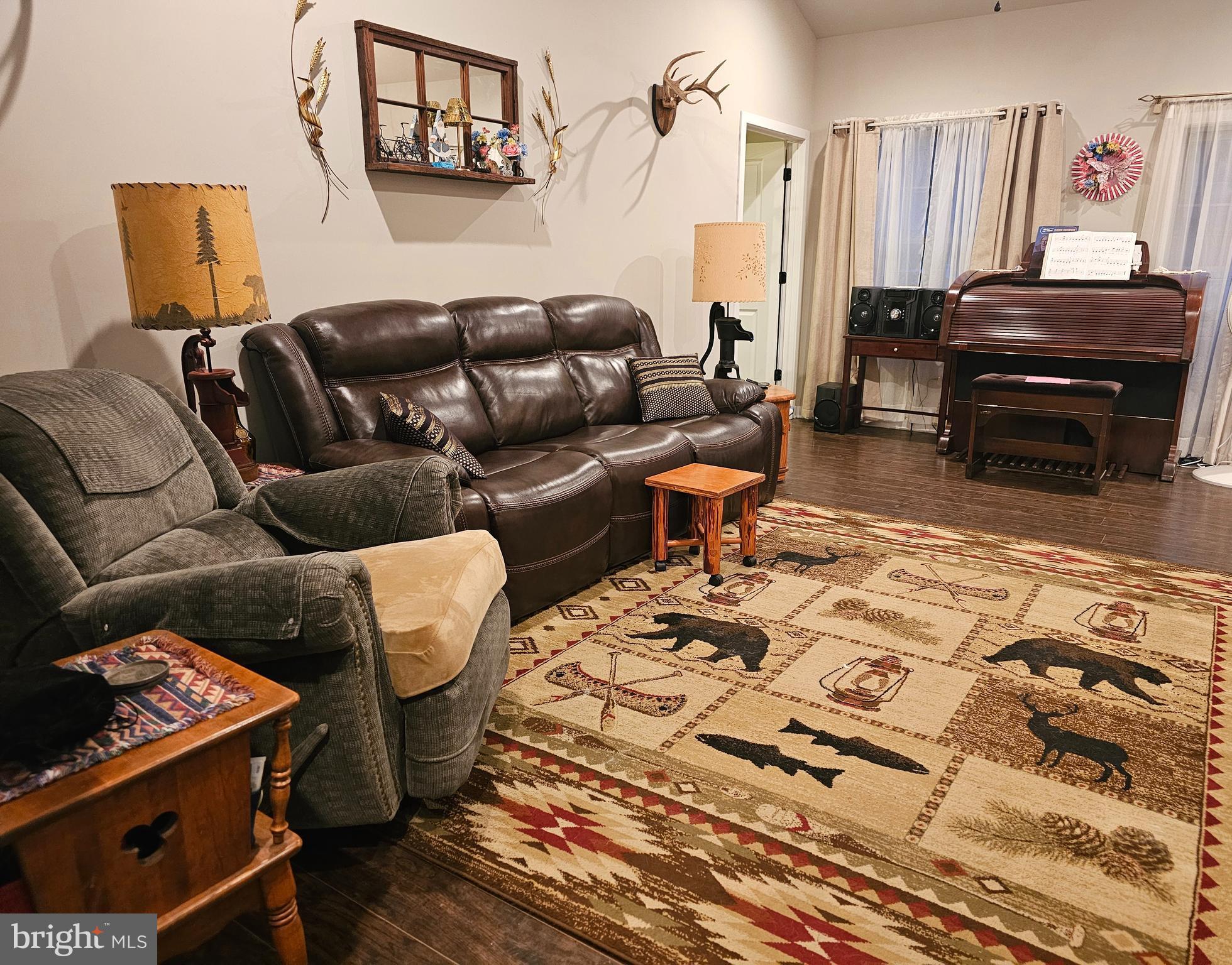 91 Old Mill Road Waynesboro, PA 17268 - Photo 6 of 18 Gallery Image 6