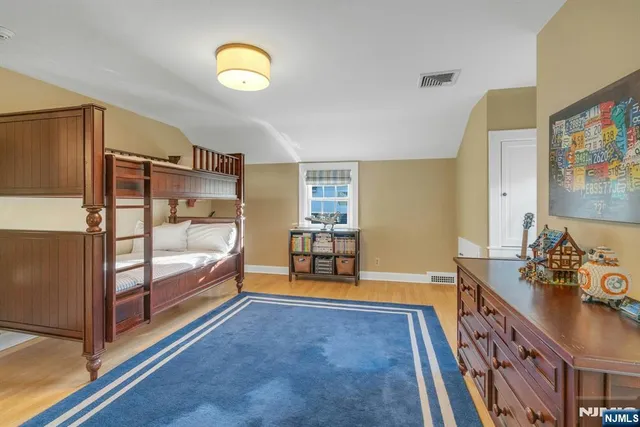 $1,799,000 | 24 Sutton Drive, Ho-Ho-Kus, NJ 07423