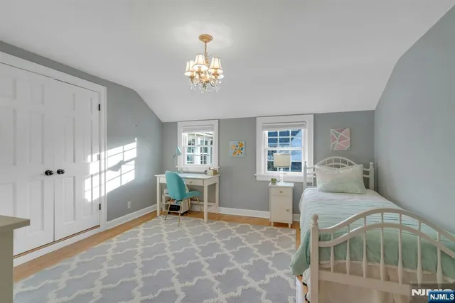 $1,799,000 | 24 Sutton Drive, Ho-Ho-Kus, NJ 07423