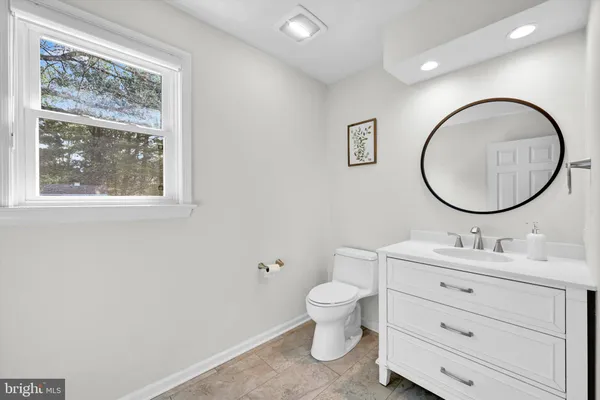 $300,000 | 2441 Fruitville Pike, Lancaster, PA 17601