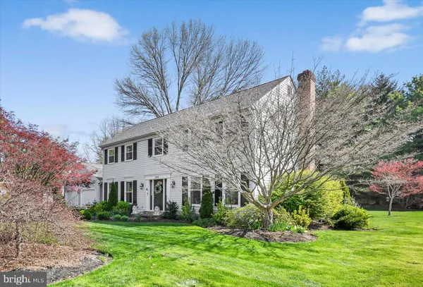 $300,000 | 2441 Fruitville Pike, Lancaster, PA 17601
