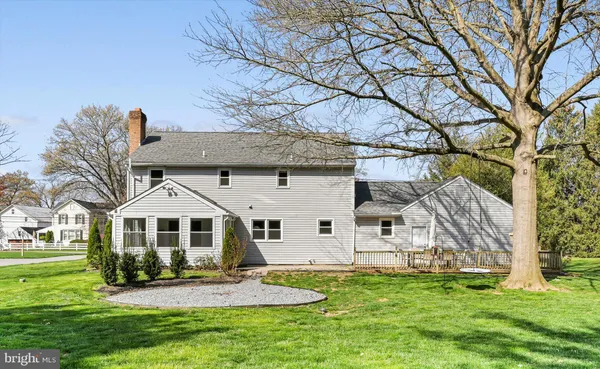 $300,000 | 2441 Fruitville Pike, Lancaster, PA 17601