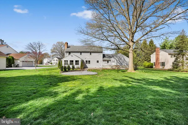 $300,000 | 2441 Fruitville Pike, Lancaster, PA 17601