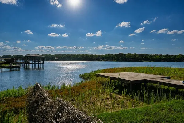 $225,000 | 174 Lynn Creek Drive, Mabank, TX 75156