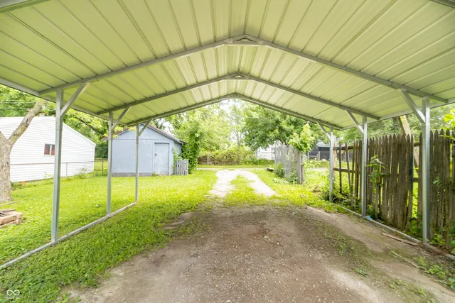 $1,500 | 1704 Nelson Avenue, Indianapolis, IN 46203