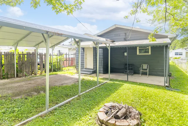 $1,500 | 1704 Nelson Avenue, Indianapolis, IN 46203