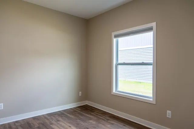 $2,495 | 8456 Oak Shade Circle, Unit 21, Davison, MI 48423