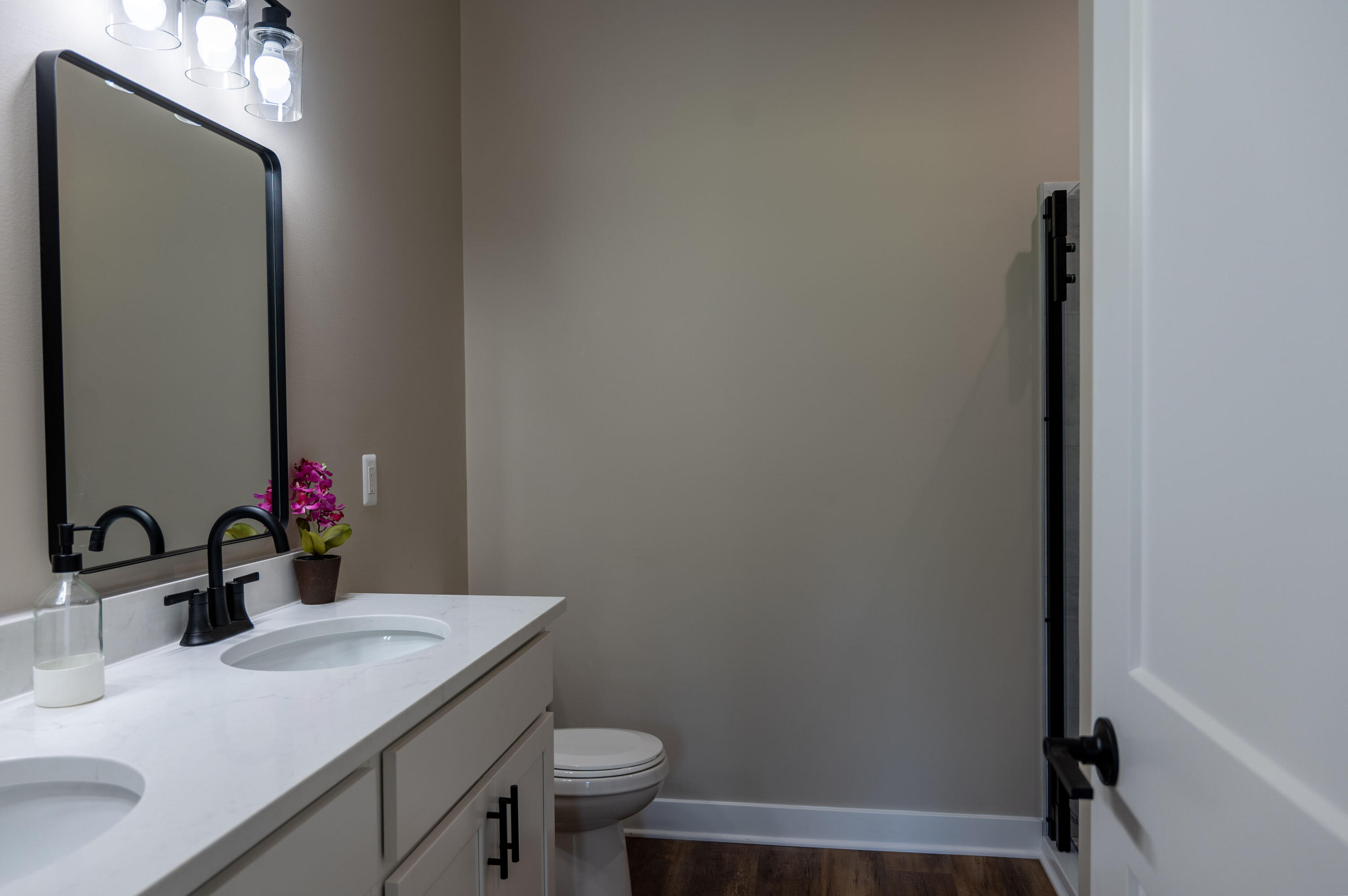 8456 Oak Shade Circle, Unit 21 Davison, MI 48423 - Photo 25 of 47 TMS_0745-HDR