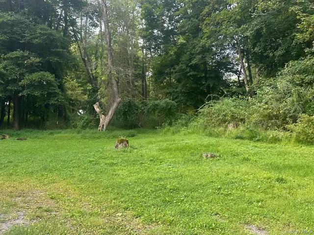 a view of an outdoor space with a lake view
