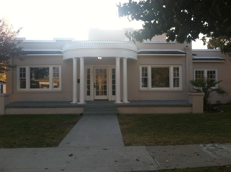 1015 L Street Reedley, CA 93654 - Photo 1 of 12