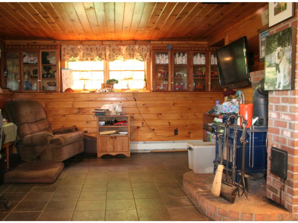 73 Old Carrick Lane Barnet, VT 05821 - Photo 5 of 12 Gallery Image 5