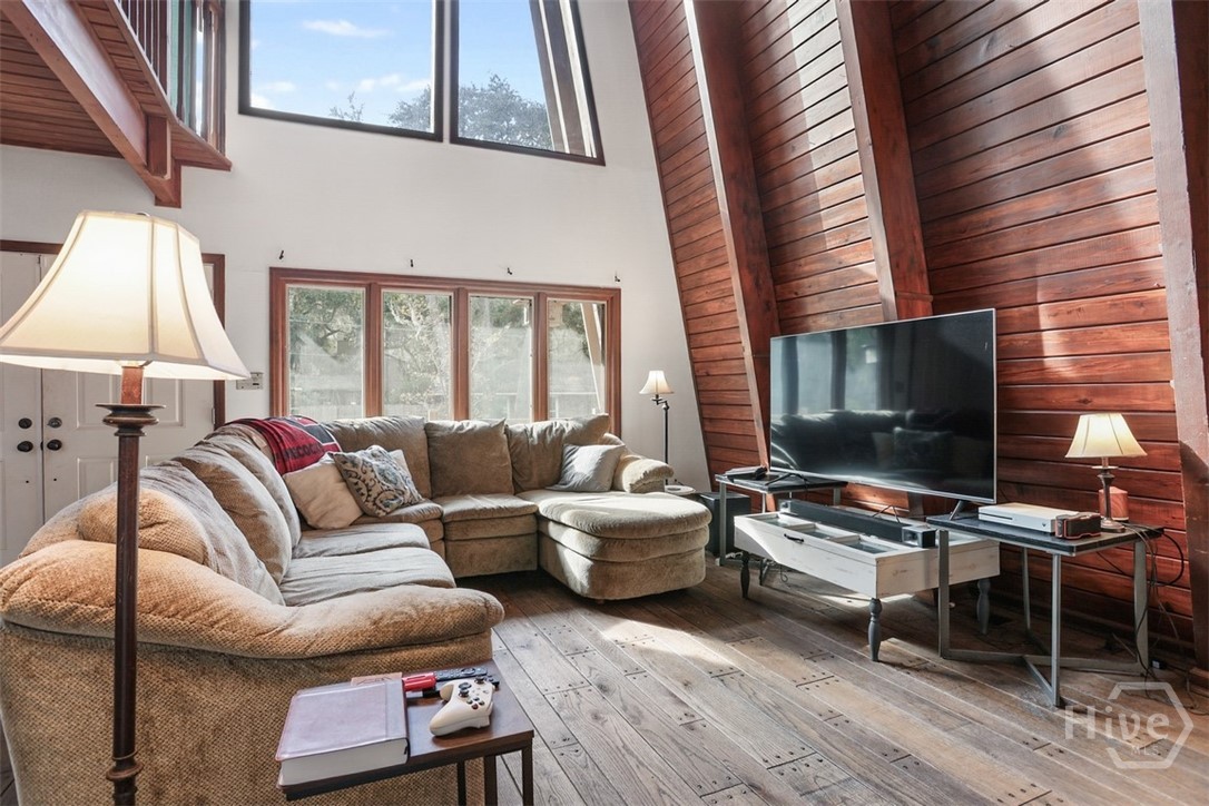 24 Crisp Street Savannah, GA 31410 - Photo 16 of 50 Greatroom