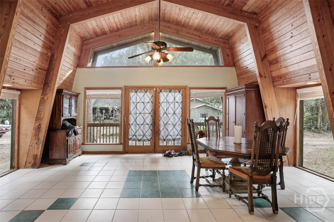 24 Crisp Street Savannah, GA 31410 - Photo 6 of 50