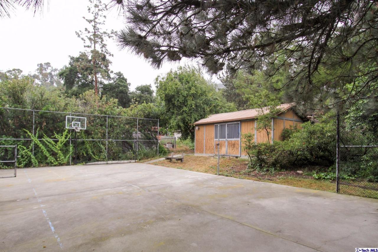 3518 Hollyslope Road Altadena, CA 91001 - Photo 4 of 65 Additional Photo