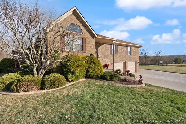 $699,900 | 4416 Unruh Way, Floyds Knobs, IN 47119