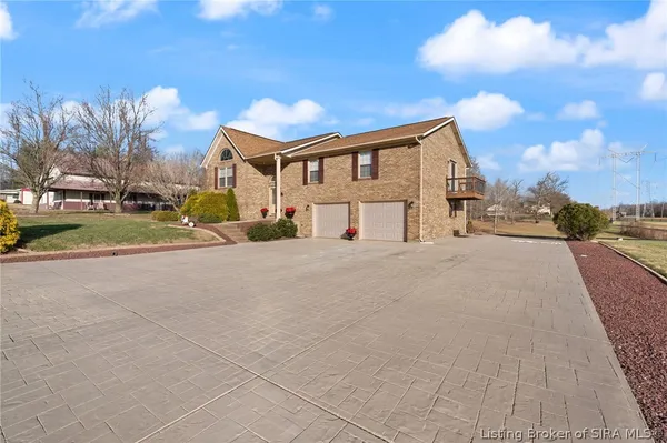 $699,900 | 4416 Unruh Way, Floyds Knobs, IN 47119