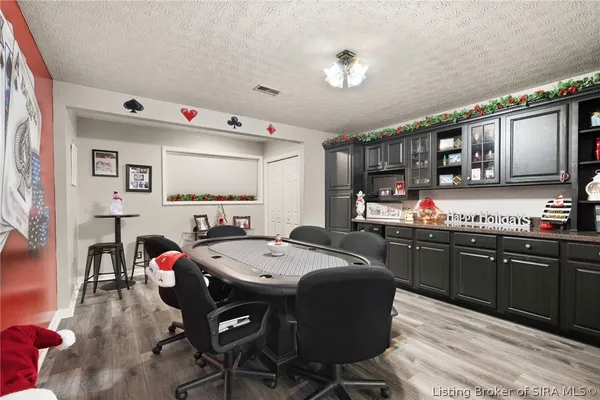 $699,900 | 4416 Unruh Way, Floyds Knobs, IN 47119
