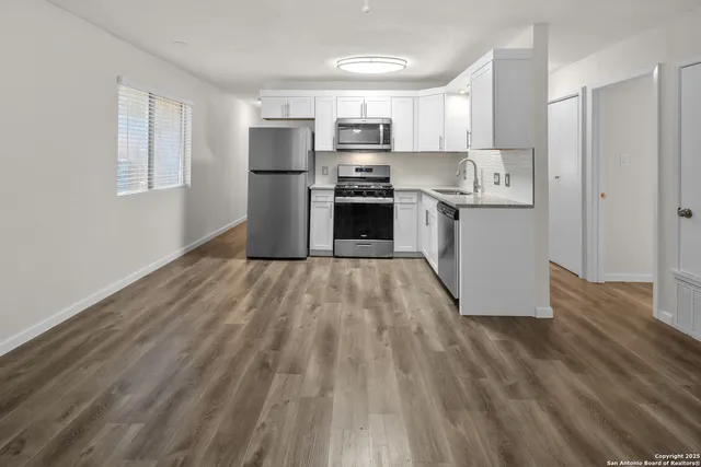 $1,450 | 408 Regina Street, Unit 2, San Antonio, TX 78223