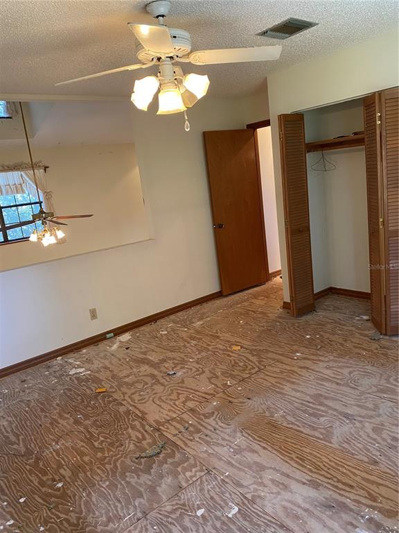 31018 Cove Road Tavares, FL 32778 - Photo 9 of 25