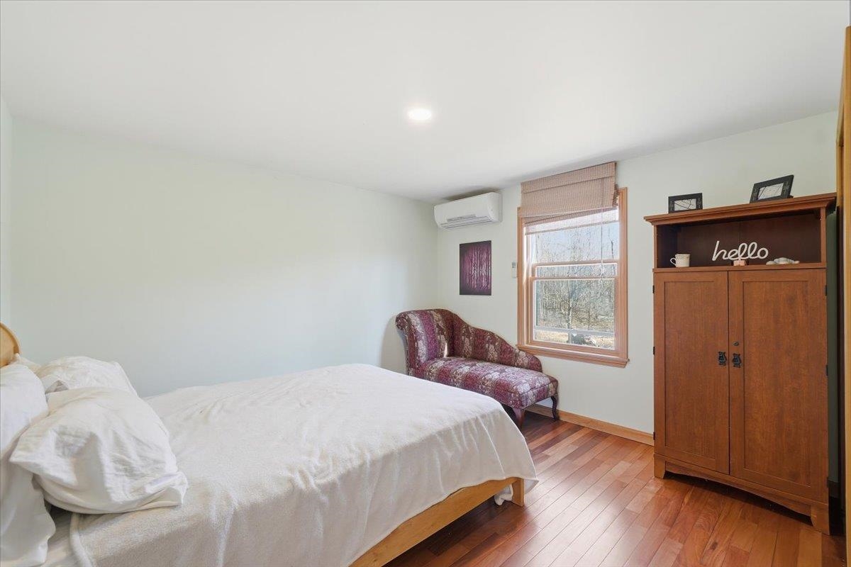 236 Baker Street Alburgh, VT 05440 - Photo 13 of 49