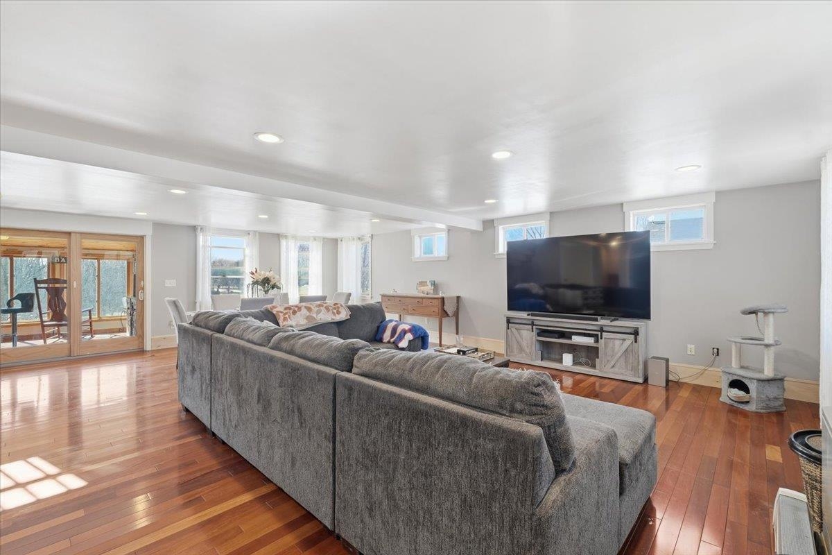 236 Baker Street Alburgh, VT 05440 - Photo 17 of 49