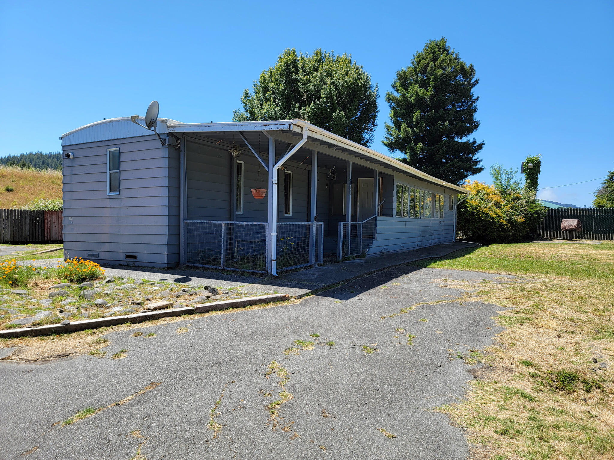 390 Terwer Riffle Road Klamath, CA 95548 - Photo 2 of 34