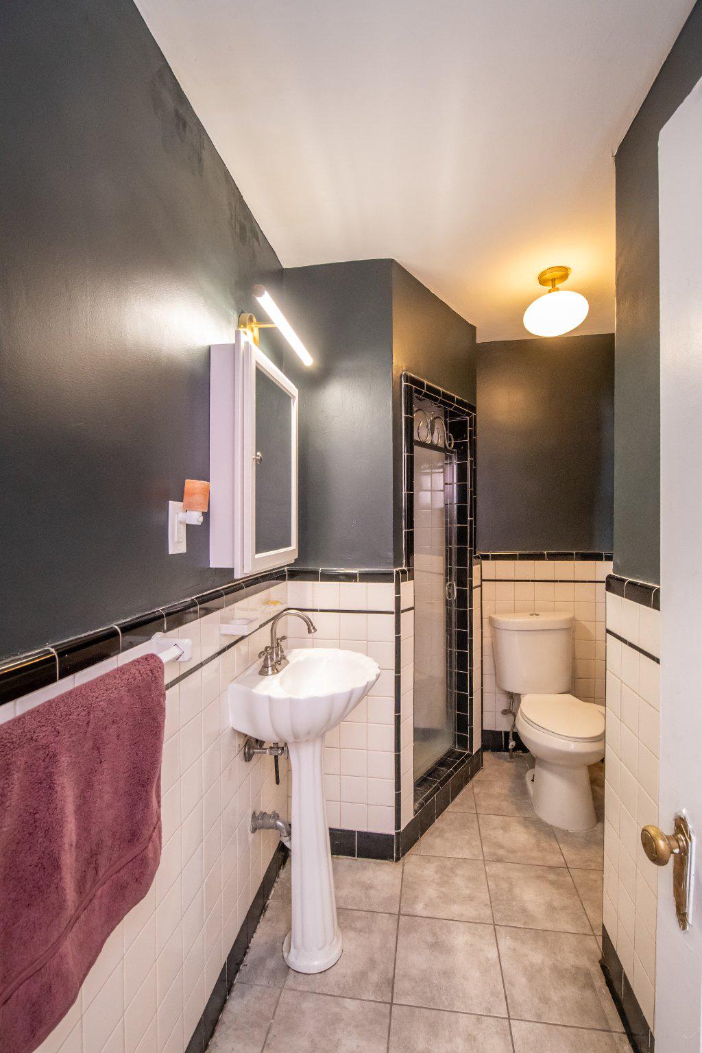 1821 Erlen Road Elkins Park, PA 19027 - Photo 20 of 36