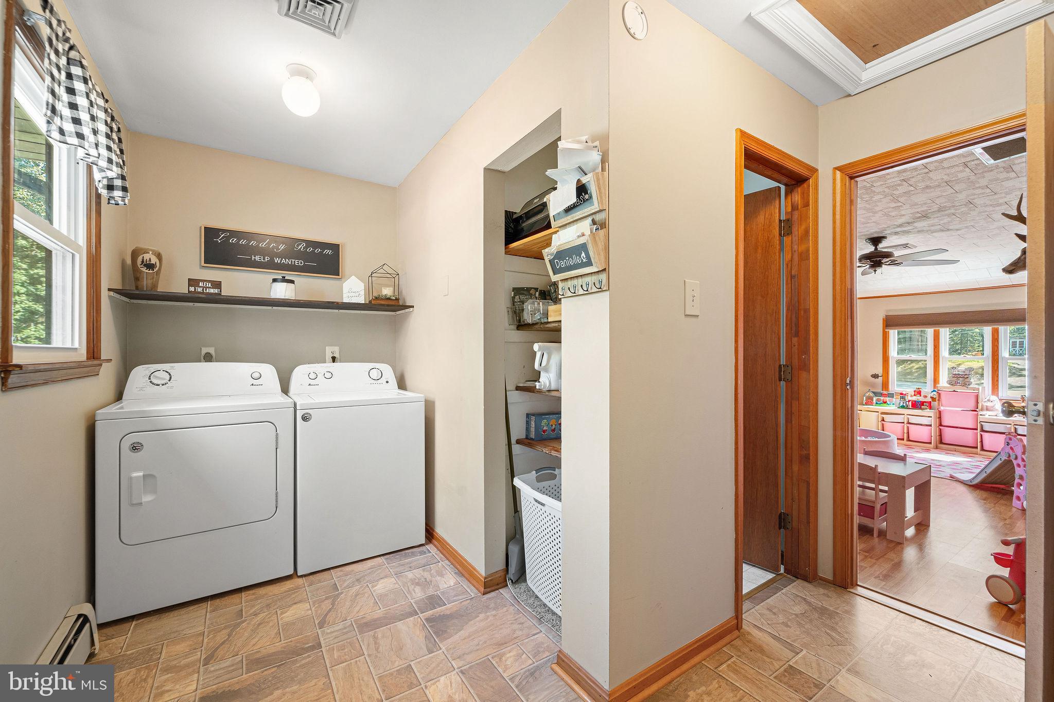 16 Laurel Trail Bridgeton, NJ 08302 - Photo 17 of 31 a utility room with dryer and washer