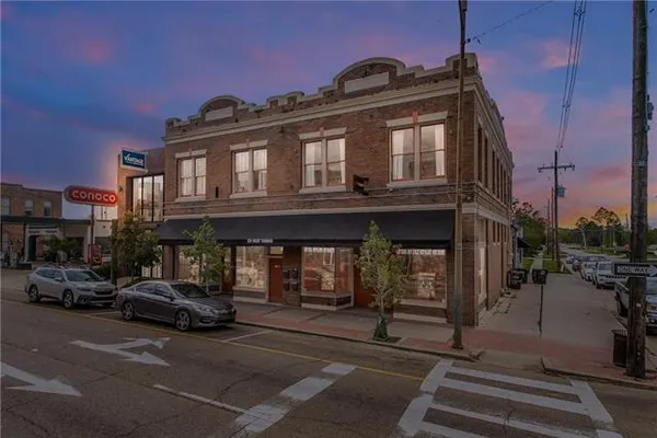 $1,895 | 221 West Thomas Street, Unit B, Hammond, LA 70401