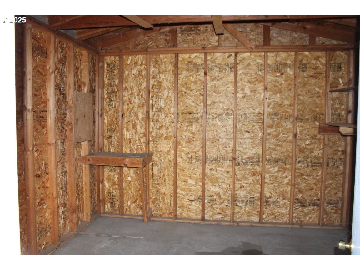 229 Darwin Street Athena, OR 97813 - Photo 18 of 18 a view of wooden floor