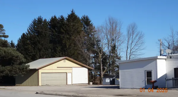 $349,850 | N4494 Highway 42, Kewaunee, WI 54216