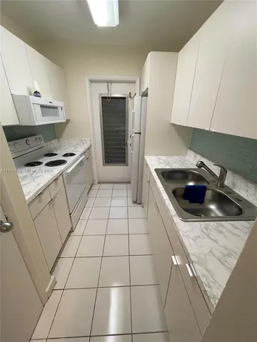 a close view of stove