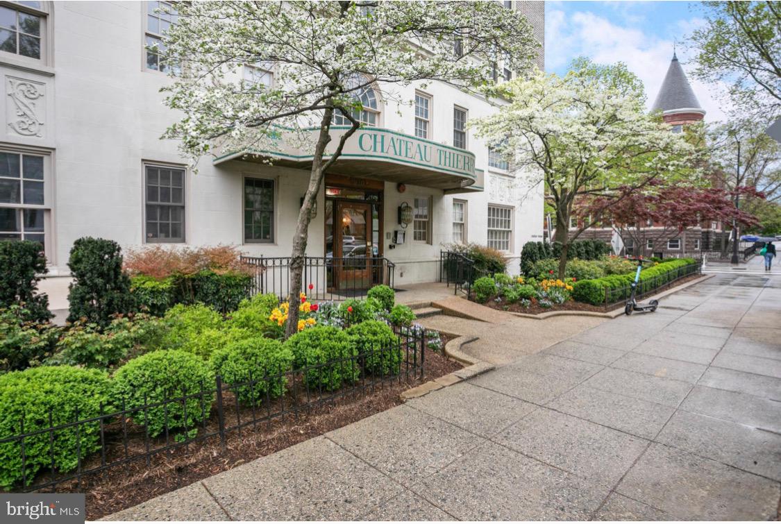 1920 S Street Northwest, Unit 603 Washington, DC 20009 - Photo 2 of 8