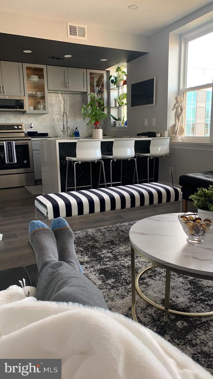 1920 S Street Northwest, Unit 603 Washington, DC 20009 - Photo 3 of 8