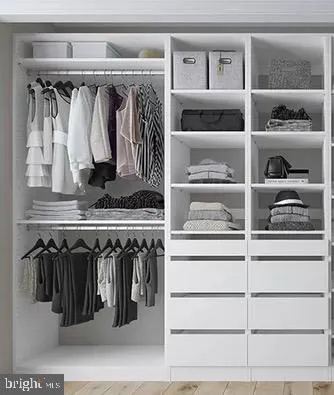 a view of a walk in closet